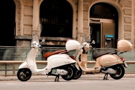 Популарниот скутер Vespa слави 75-ти роденден со две ексклузивни изданија