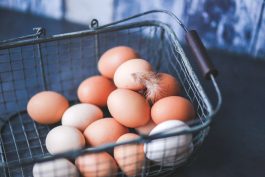 Пакување јајца во Русија и Србија се продава поевтино од кај нас