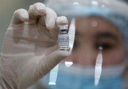 Австрија ќе користи вакцина Спутник V само по одобрување од ЕМА, вели Курц