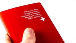 Швајцарија ги олеснува правилата за стекнување државјанство