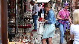 Босна е подобра од Македонија, просечната нето-плата во мај беше 501 евра