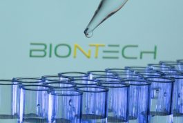 BioNTech очекува до 17 милијарди евра приход од вакцината против корона оваа година